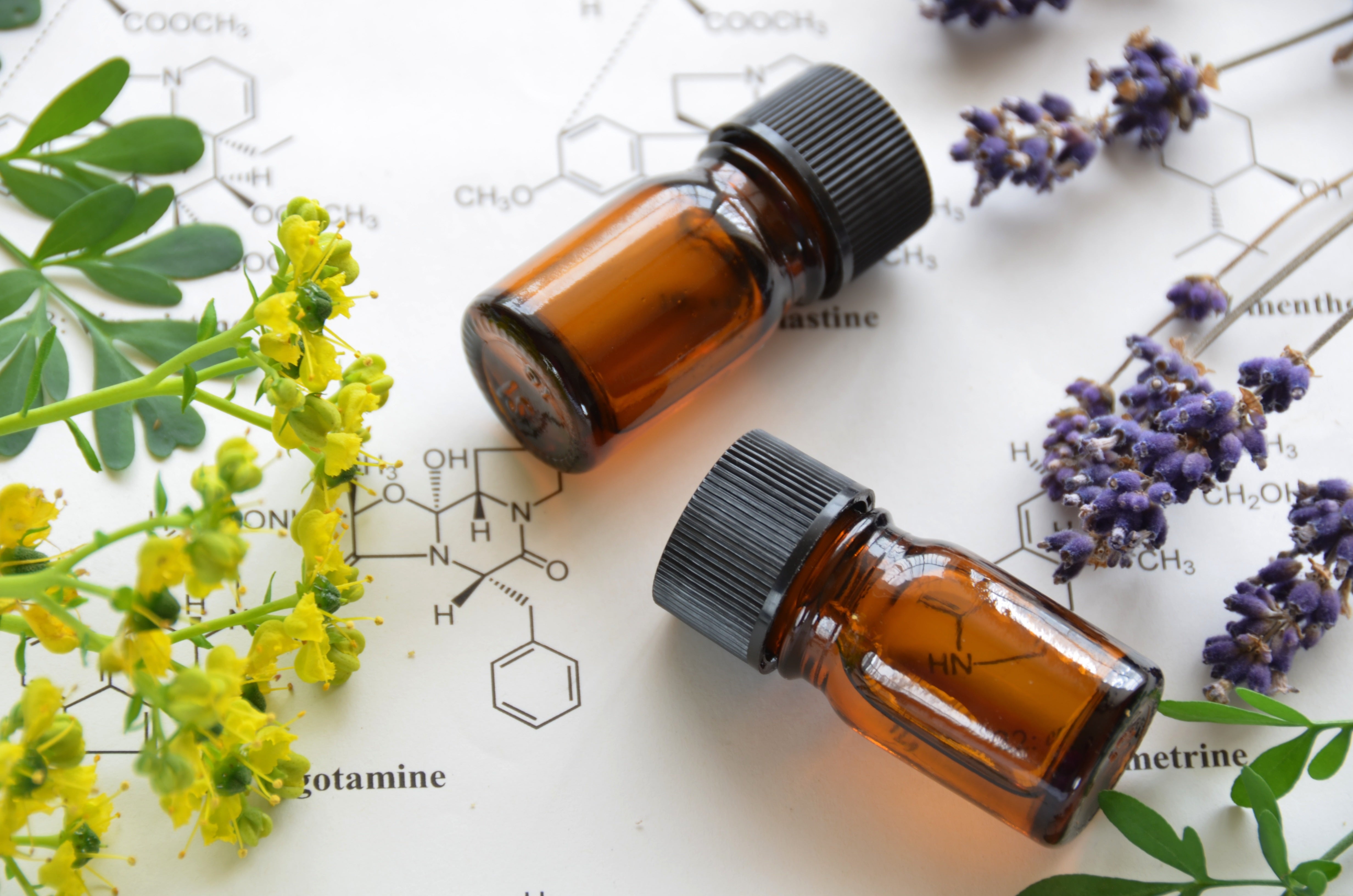 Botanicals vs Steroids for Radiation Relief: Why Rejuvaskin’s Skin Recovery Cream Is Different