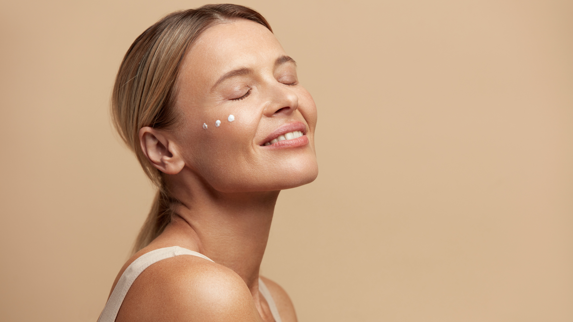 Layering: How to Pair Skin Recovery Cream with Retinoids, Vitamin C, and SPF