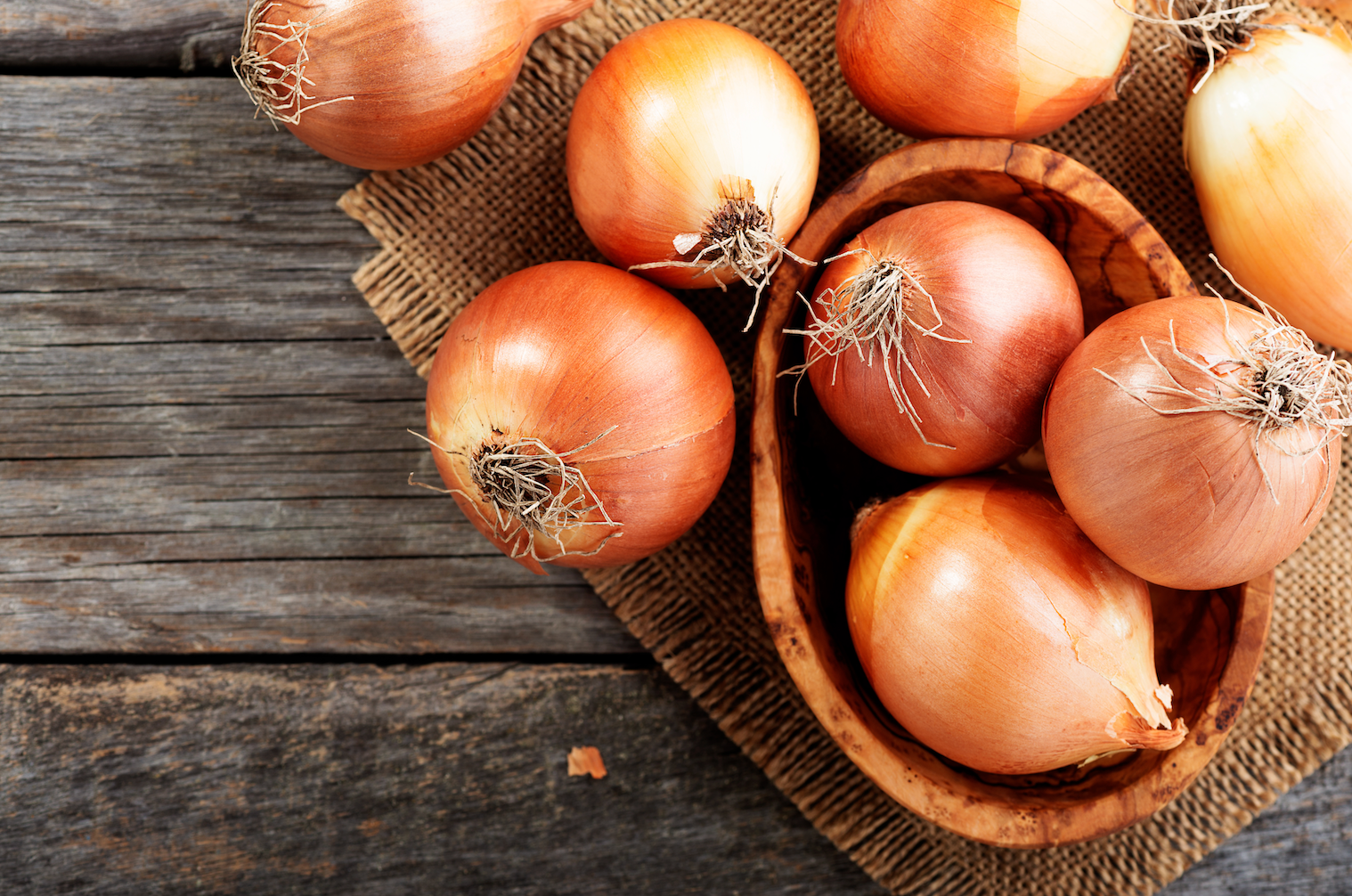 Scar Healing Ingredients: Onion Extract For Scars? || onion extract for scars, best ingredients for scars, onion extract benefits
