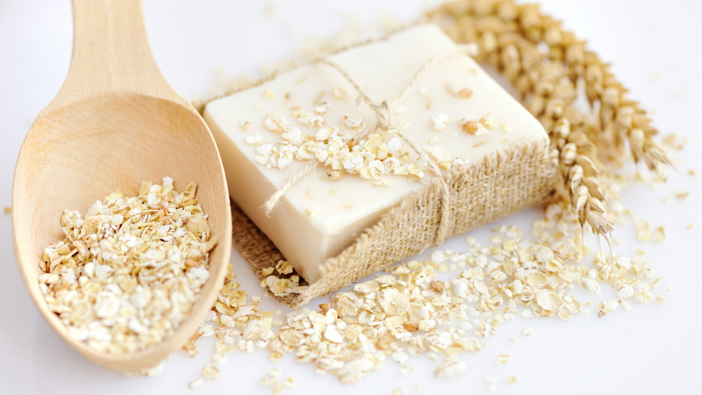 Why Colloidal Oatmeal Is a Natural Anti-Inflammatory Powerhouse for Itchy Skin