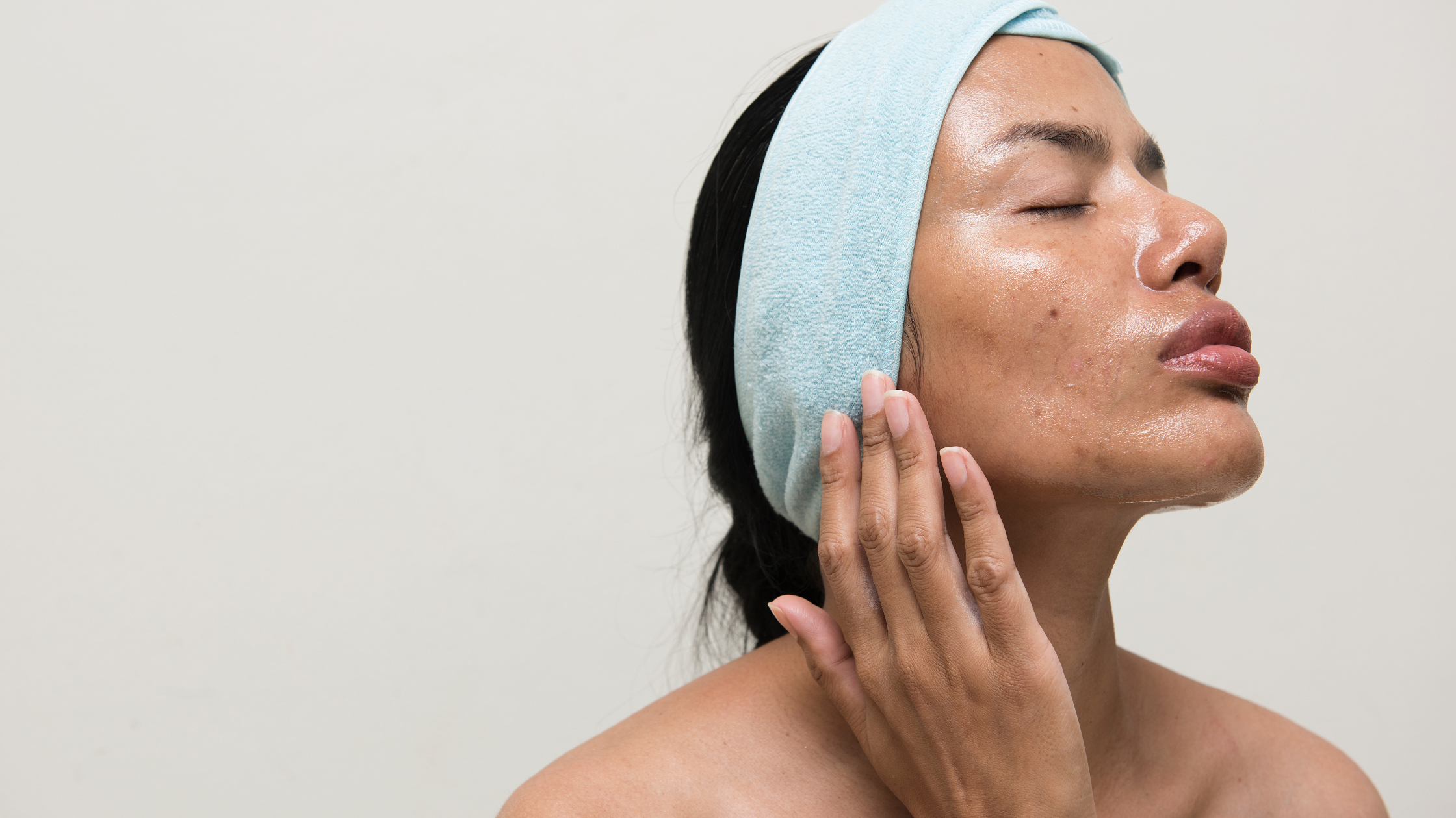 Understanding Your Skin Type: A Comprehensive Guide To Oily, Dry, Combination, and Sensitive Skin